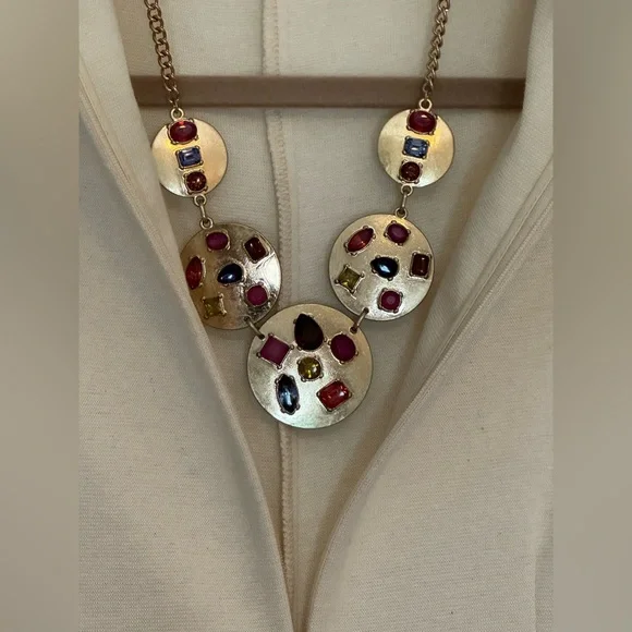 Elegant Cream Jumpsuit by ZARA - Picture 10 of 16